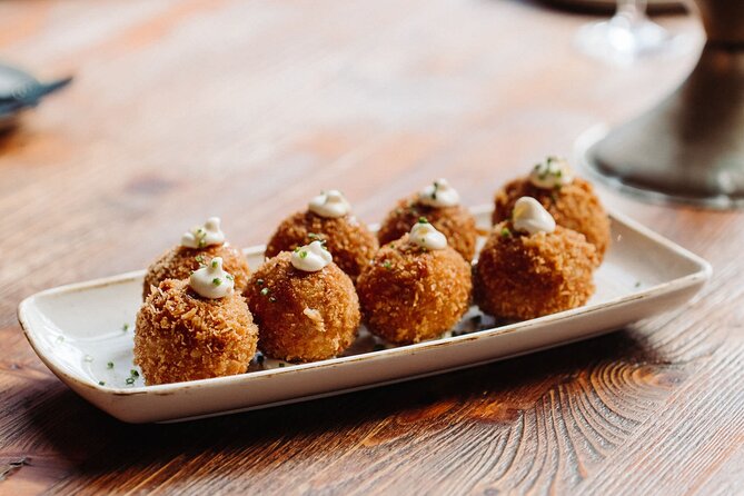 Bohemian Barcelona Neighborhood Evening Tapas & Wine Tour - Dietary needs, alcohol, and walking concerns
