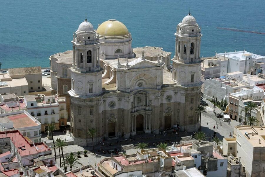 Cadiz: Medieval Tour - What two hours can and cannot cover