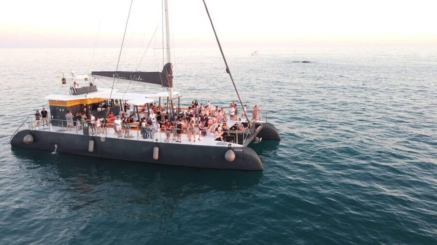 Cádiz: Sunset Catamaran Cruise Tours - Finding the port without losing your evening