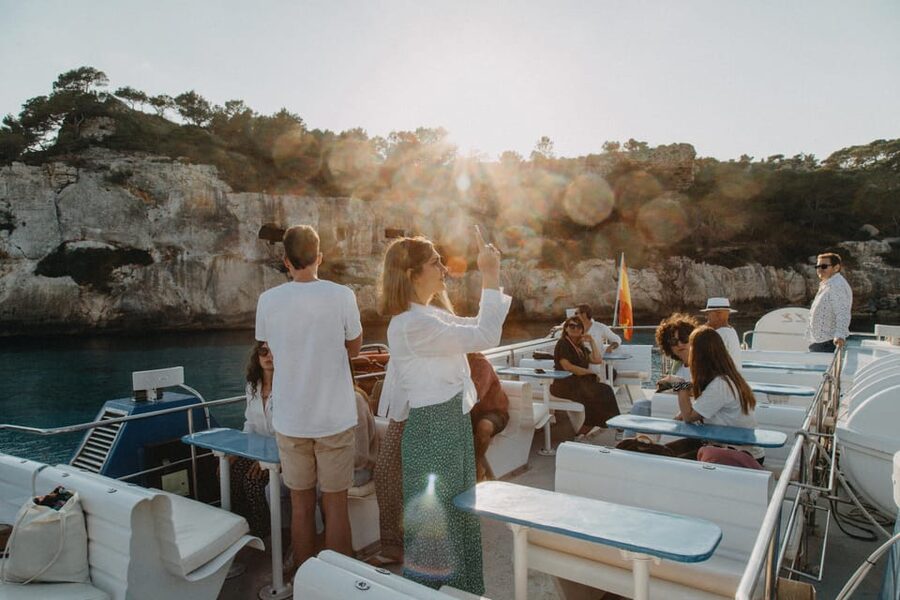 Cala'n Bosch: 2-Hour Sunset Sightseeing Tour - Key points to know before you book
