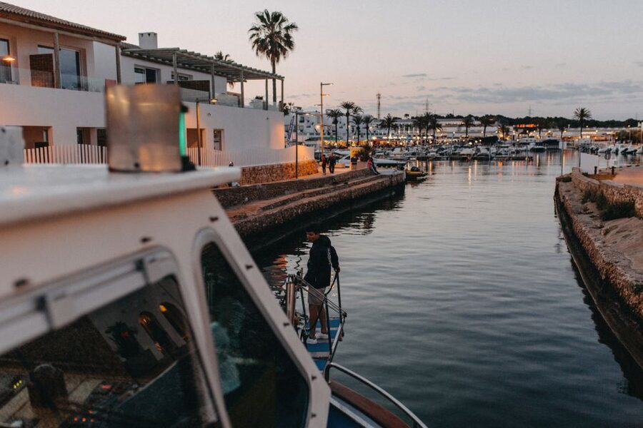 Cala'n Bosch: 2-Hour Sunset Sightseeing Tour - Setting out from Cala en Bosch