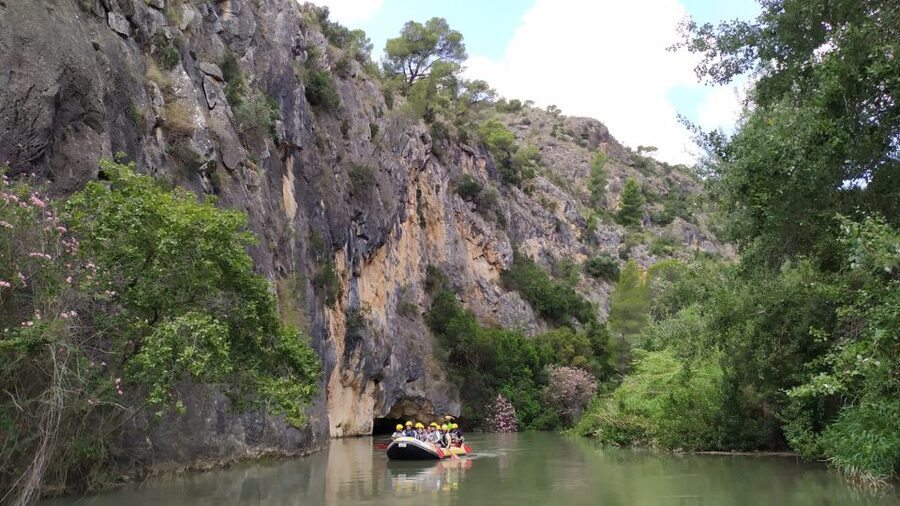 Calasparra: Almadenes Canyon Rafting with Caves and Rock Art - Forty minutes of calm water and canyon scenery