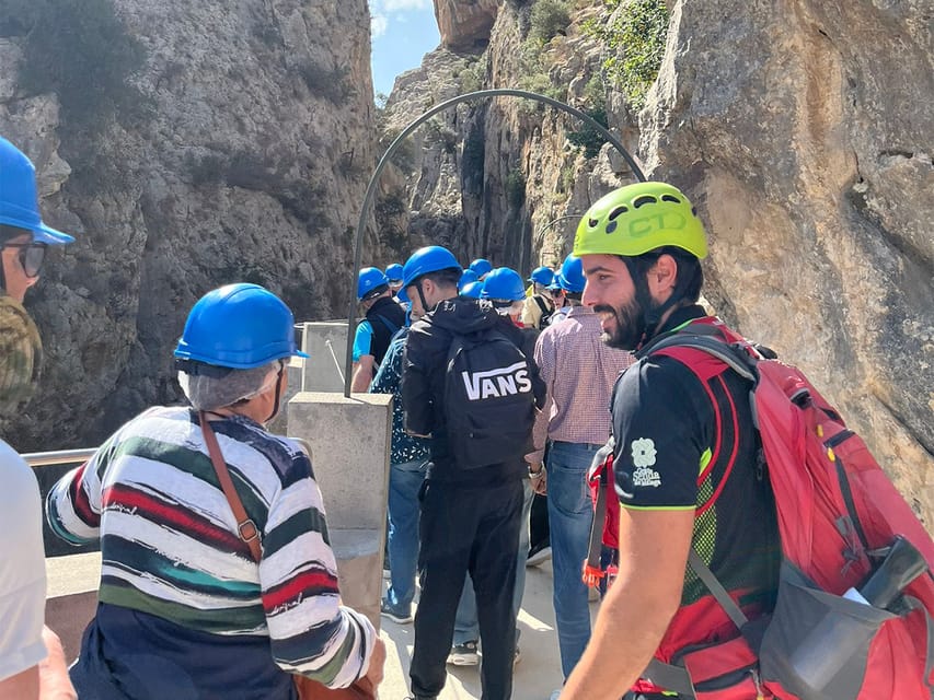 Caminito del Rey: Tour with Official Guide and Drink - Key points to know before booking