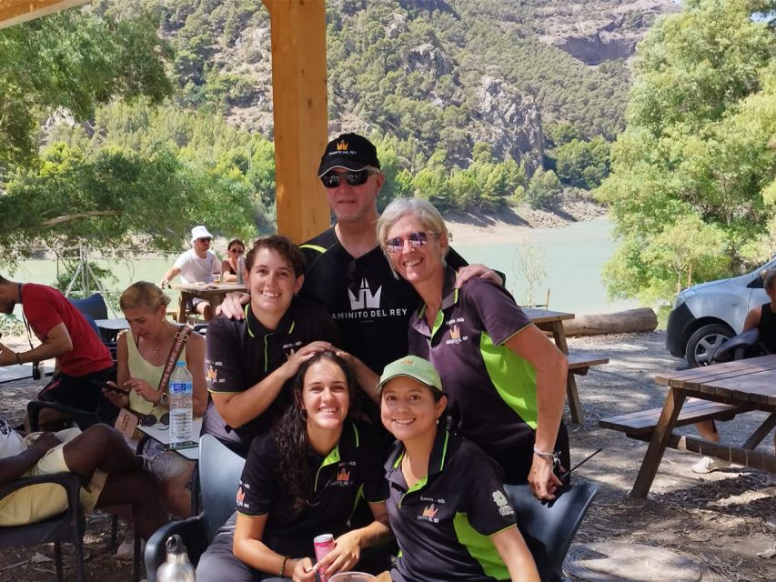 Caminito del Rey: Tour with Official Guide and Drink - Cliff paths, tunnels, and the final stretch