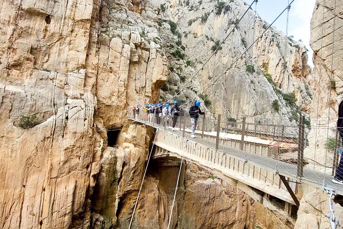 Caminito del Rey with Pickup from Malaga City - The approach through the tunnel