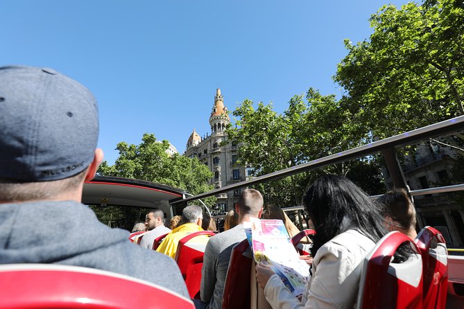 City Sightseeing Barcelona Hop-On Hop-Off Bus Tour: 24 or 48-Hour - Small practical details that make a big difference