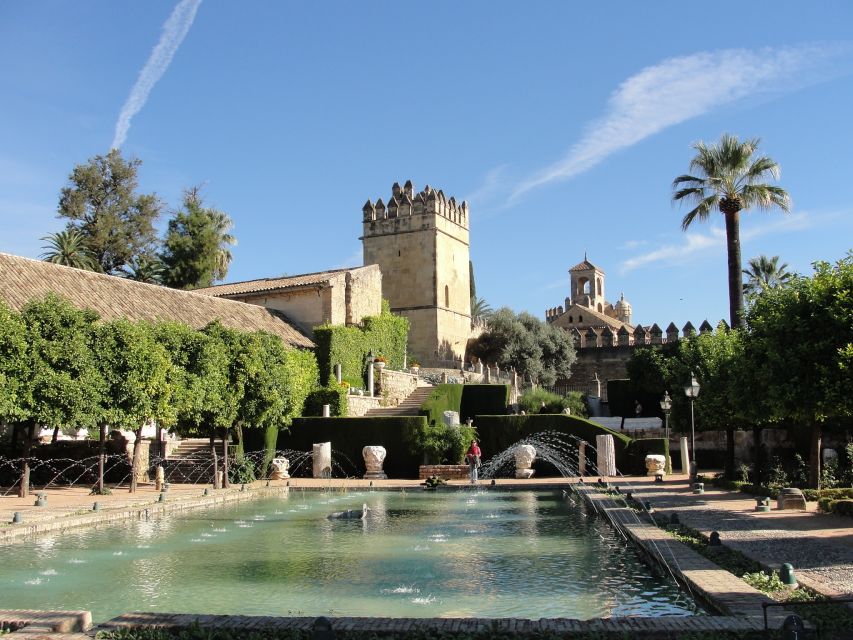Cordoba: Alcazar Guided Tour and Skip-the-Line Ticket - Why the Alcazar makes more sense with a guide
