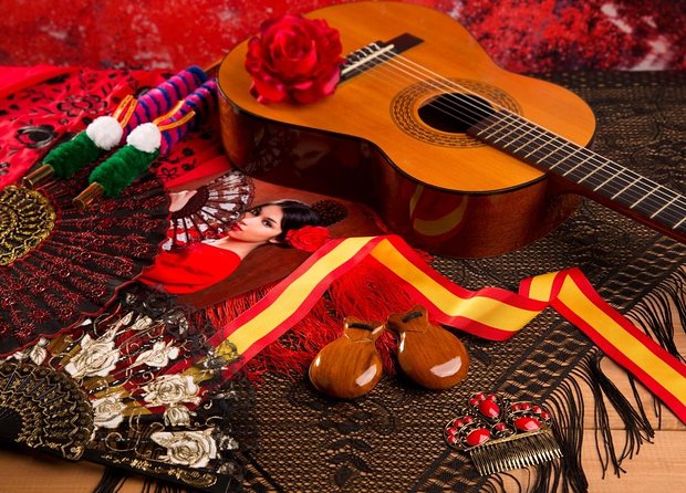 Cordoba Flamenco Show at Tablao El Cardenal with a Drink - Timing your evening in Cordoba