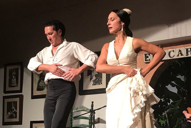 Cordoba Flamenco Show at Tablao El Cardenal with a Drink - The patio setting gives the show its character