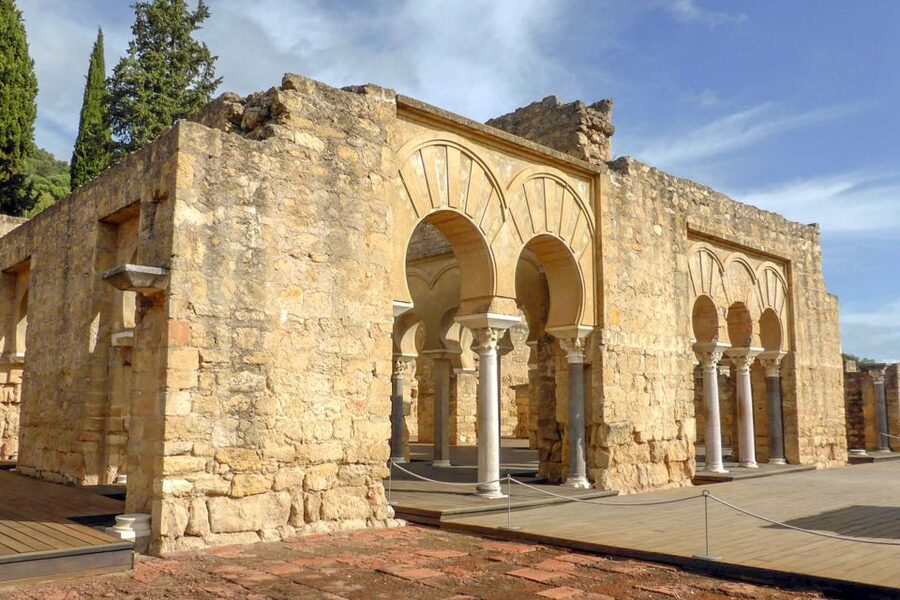 Córdoba: Guided Tour of Azahara Medina - Should you book the guided Medina Azahara tour?