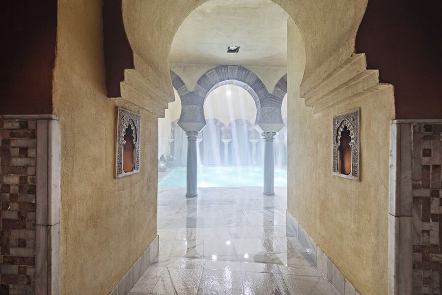 Córdoba: Hammam Al Ándalus Entry Ticket w/Optional Massage - Key points at a glance