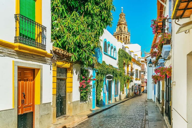 Córdoba: Jewish Quarter, Mosque, and Alcázar Tour - Is $50 good value for four hours?
