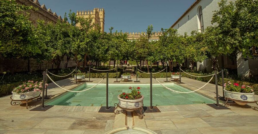 Córdoba: Mosque-Cathedral and Alcazar Tour - The Alcazar visit is different during restoration