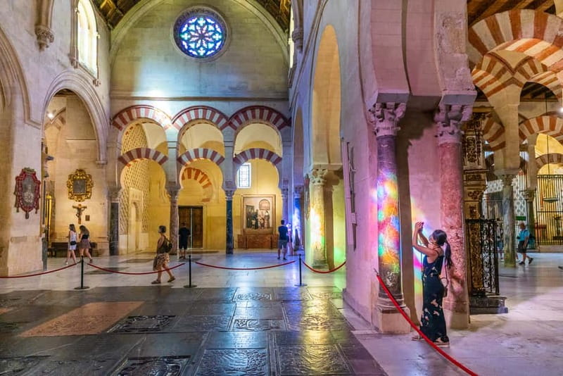 Córdoba: Mosque, Jewish Quarter & Tour with Ticket - How the 2.5-hour schedule feels on the ground