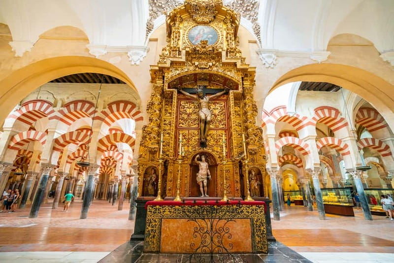 Córdoba: Mosque, Jewish Quarter & Tour with Ticket - Shared or private tour, and the value of $34