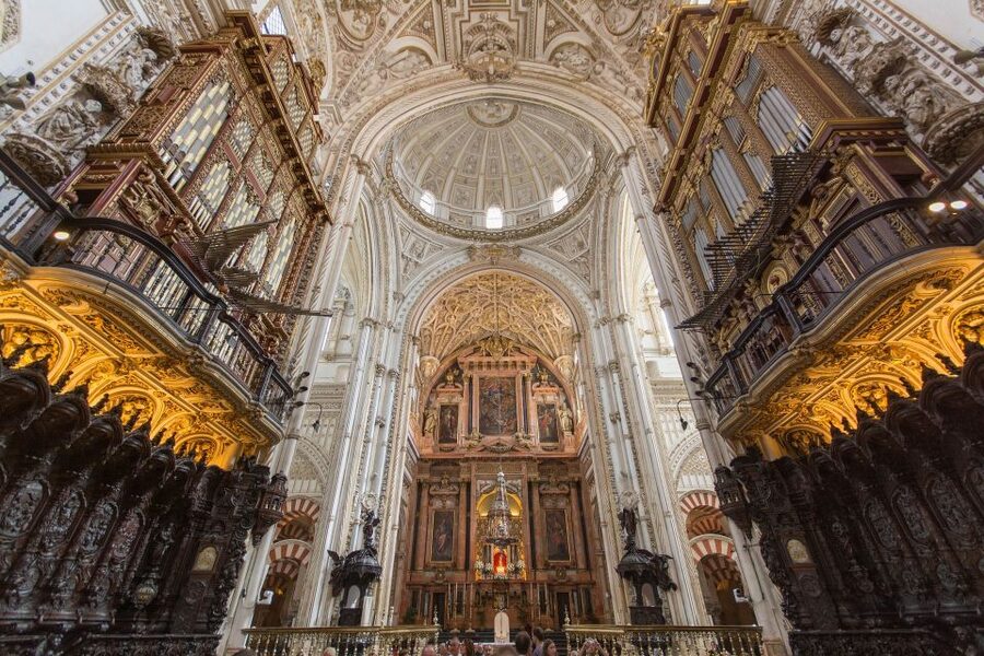 Cordoba Mosque & Jewish Quarter Tour with Tickets - The Mosque-Cathedral visit, 75 minutes inside