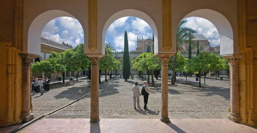 Cordoba Mosque & Jewish Quarter Tour with Tickets - Starting in Córdoba’s Jewish Quarter