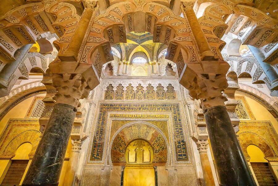 Córdoba: Skip-the-Ticket-Line Mosque-Cathedral Guided Tour - What to wear and bring