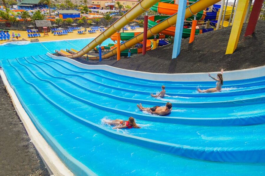 Corralejo: Acua Water Park Entry Ticket - The slides: repeated rides without marathon queues