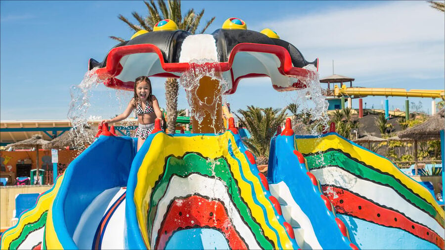 Corralejo: Acua Water Park Entry Ticket - The wave pool and jumping platforms