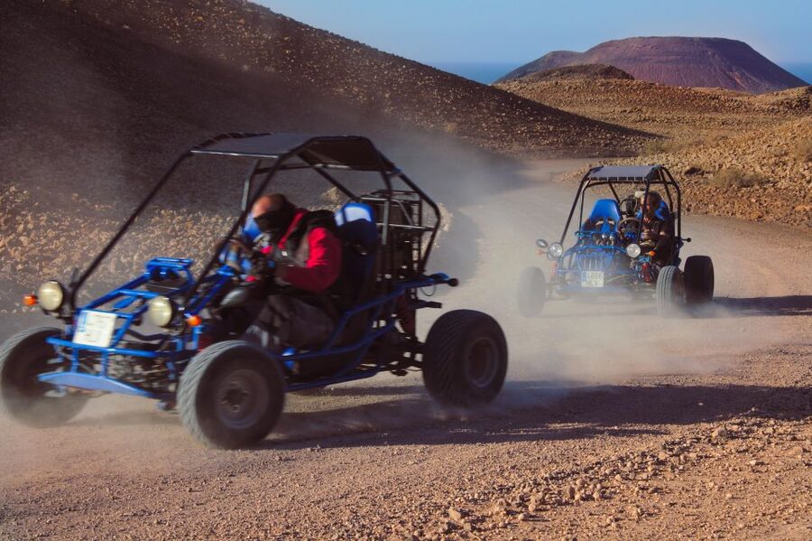 Corralejo: Buggy Safari Tour - The dust problem is real