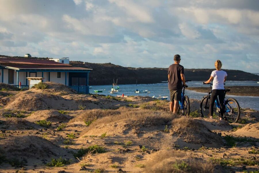 Corralejo: E-Bike Rental with Map to Popcorn Beach - How long should you allow?