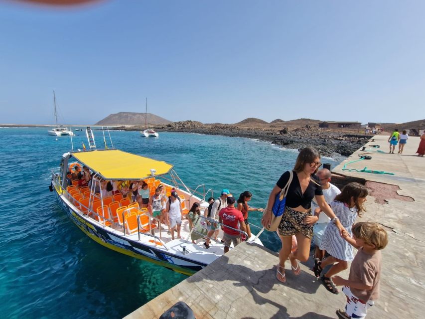 Corralejo: Isla de Lobos Round-Trip Ticket with Park Entry - Key points to know before you book
