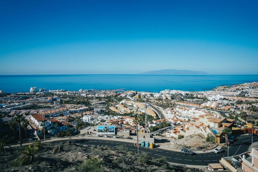 Costa Adeje: Double Tuk Tuk Tour - Puerto Colón and the resort coast