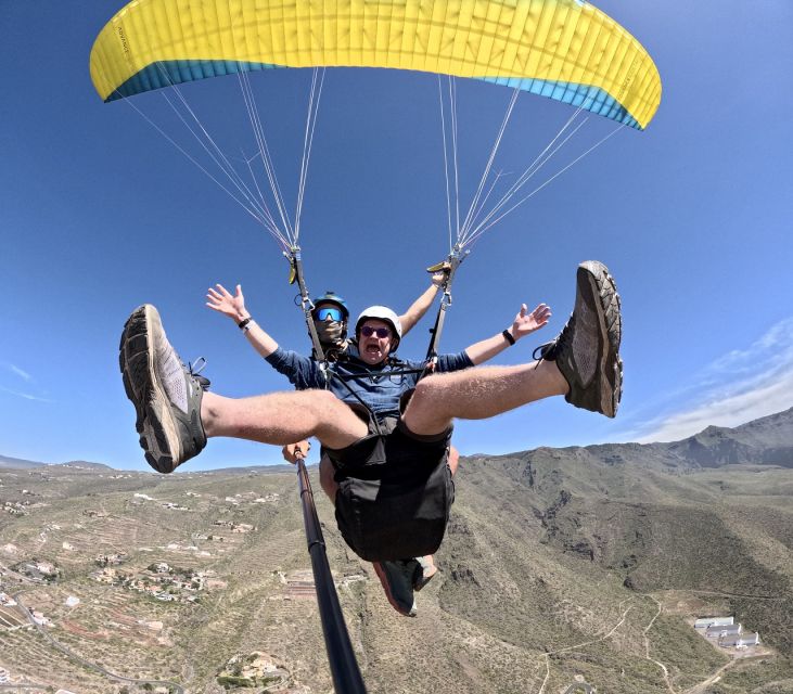 Costa Adeje: Tandem Paragliding Flight with Pickup - Who should choose this flight?