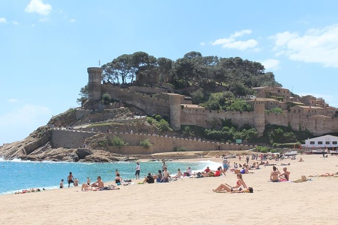 Costa Brava Day Sightseeing Tour with Boat Trip from Barcelona - Free time for lunch, beach, and exploring