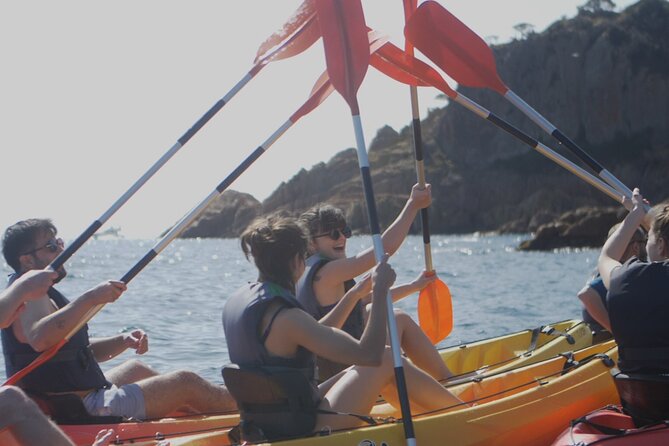Costa Brava: Kayak, Snorkel, Photos, Lunch, Beach & Cliff Jump! - Three hours of kayaking, caves, and coves