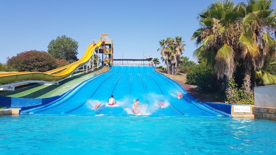 Costa Dorada: Aquopolis Entry Ticket - Should you book Aquopolis?