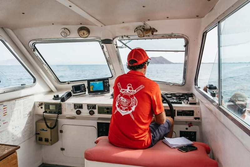 Desde Corralejo: Lobos Island Ferry with Optional Transfer - What the $19 price really covers