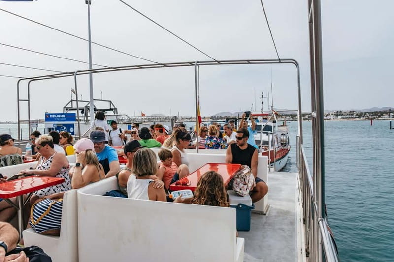 Desde Corralejo: Lobos Island Ferry with Optional Transfer - The authorization you must arrange