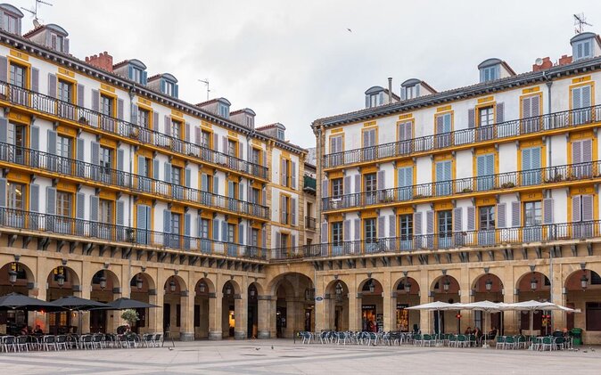 Discover San Sebastián’s Best Pintxos on a Unique Culinary Tour - Key points of the San Sebastián pintxos tour