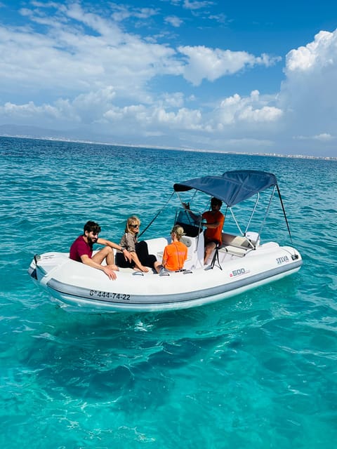El Arenal: Private Mallorca Boat Rental (No License Needed) - Taking the helm from El Arenal