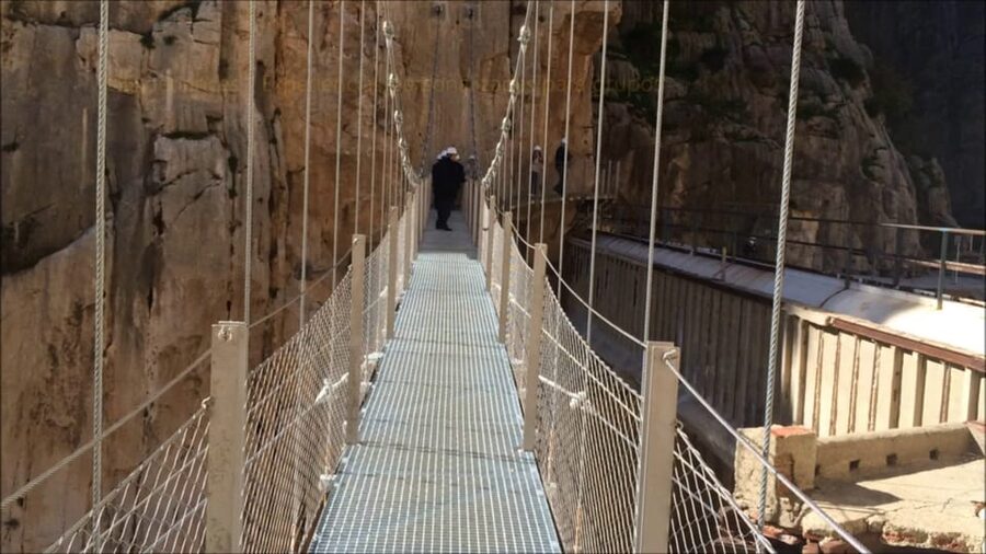 El Chorro: Caminito del Rey Gorge Route Guided Walking Tour - Starting at the north access