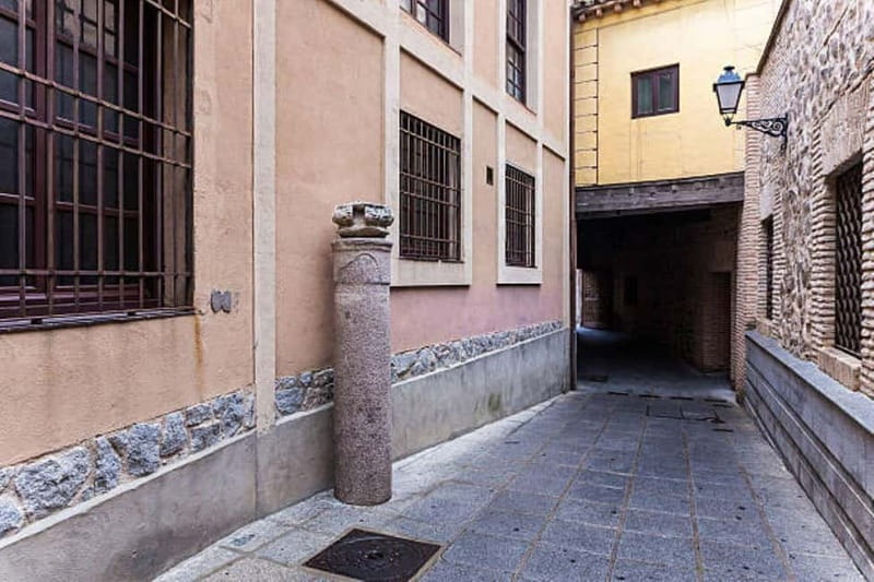English Tour “TOLEDO ALL IN ONE” - The Jewish Quarter and Toledo’s famous marzipan