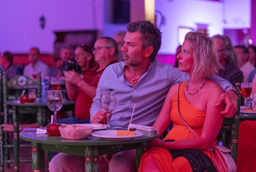 Estepona: Andalusian Flamenco Show Entry Ticket with Drink - Choosing between the drink ticket and dinner