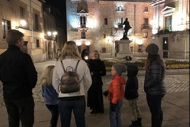 Evening Walking Tour: Spanish Inquisition & Legends of Old Madrid - The Royal Palace area after dark