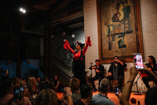 Flamenco Night at Tablao de Carmen with Tasting Menu or Dinner - How good is the food and service?