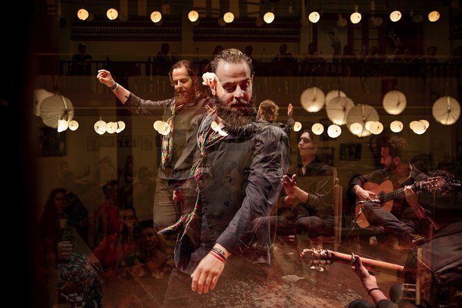 Flamenco Night at Tablao de Carmen with Tasting Menu or Dinner - Who will enjoy this evening most?