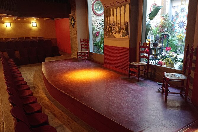 Flamenco Show at Casa de la Memoria Admission Ticket - Why Casa de la Memoria works for a first flamenco show