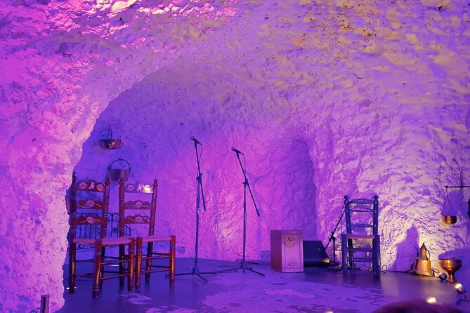 Flamenco Show in a Cave Restaurant in Granada - Should you book the cave flamenco show?
