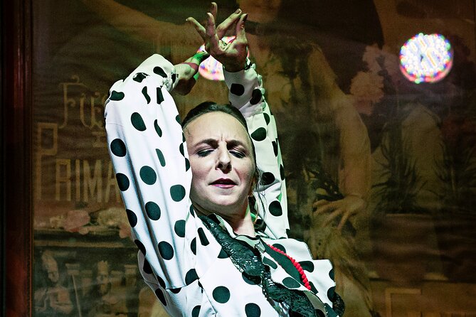 Flamenco Show in Seville at Bar and Tapas - Practical details before you book
