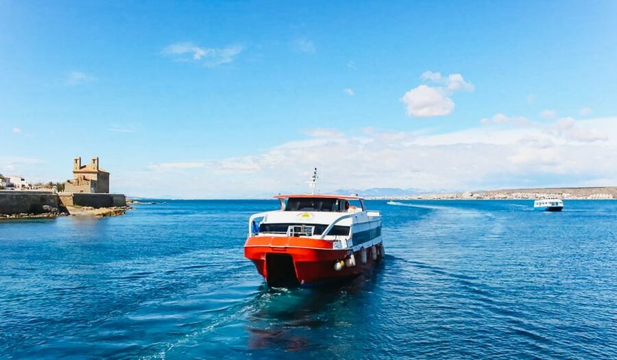 From Alicante: Roundtrip to Tabarca Island - Who should book this ferry trip?