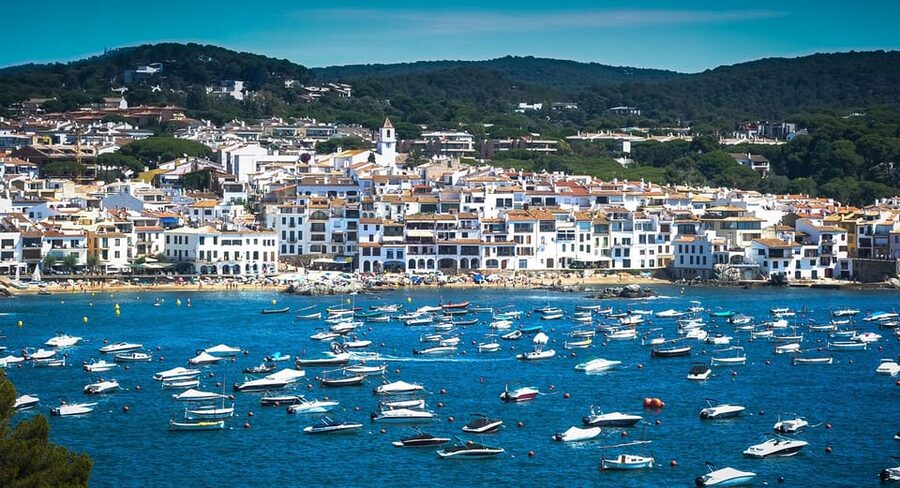 From Barcelona: Girona and Costa Brava Day Tour - Key things to know before booking
