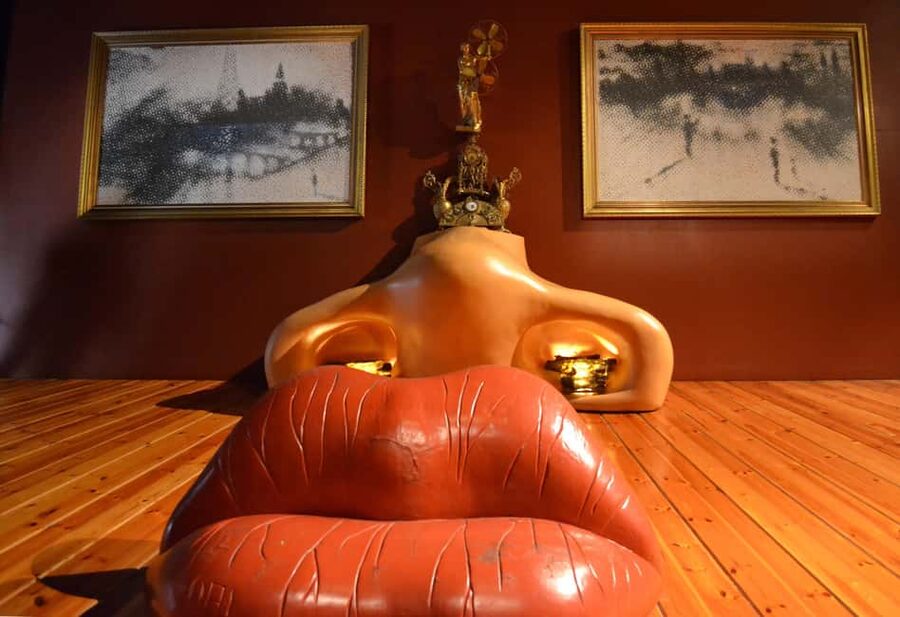 From Barcelona: Girona and Dalí Museum Small-group Day Tour - The Dalí Jewels exhibition