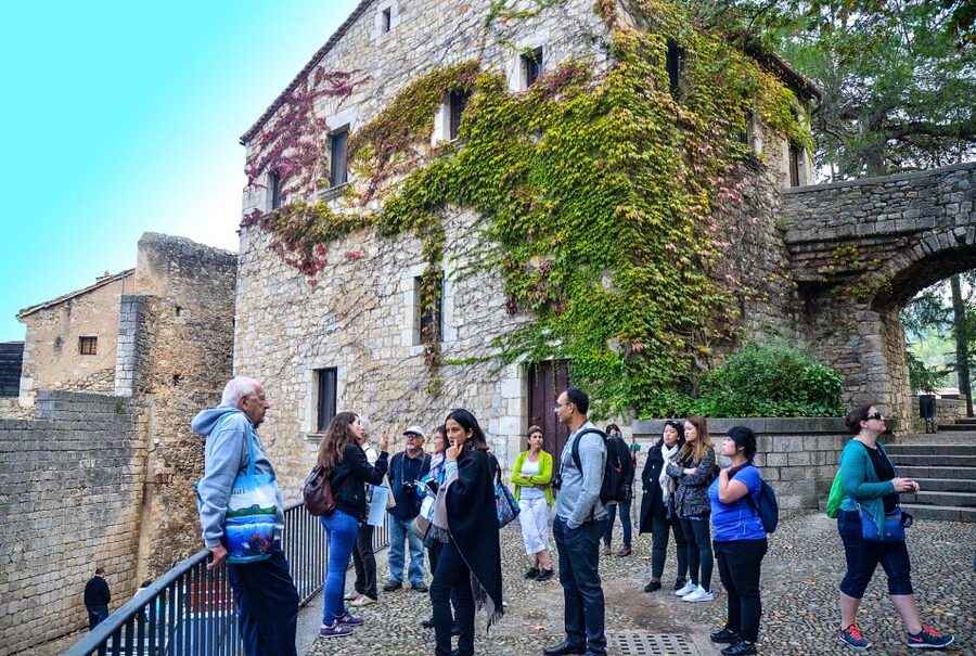 From Barcelona: Girona, Game of Thrones Tour - Entering Girona through the old city
