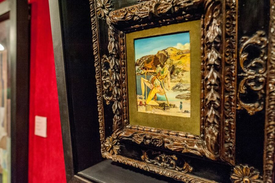 From Barcelona: Girona Guided Tour & Dalí Museum in Figueres - Free time in Girona: how to use it